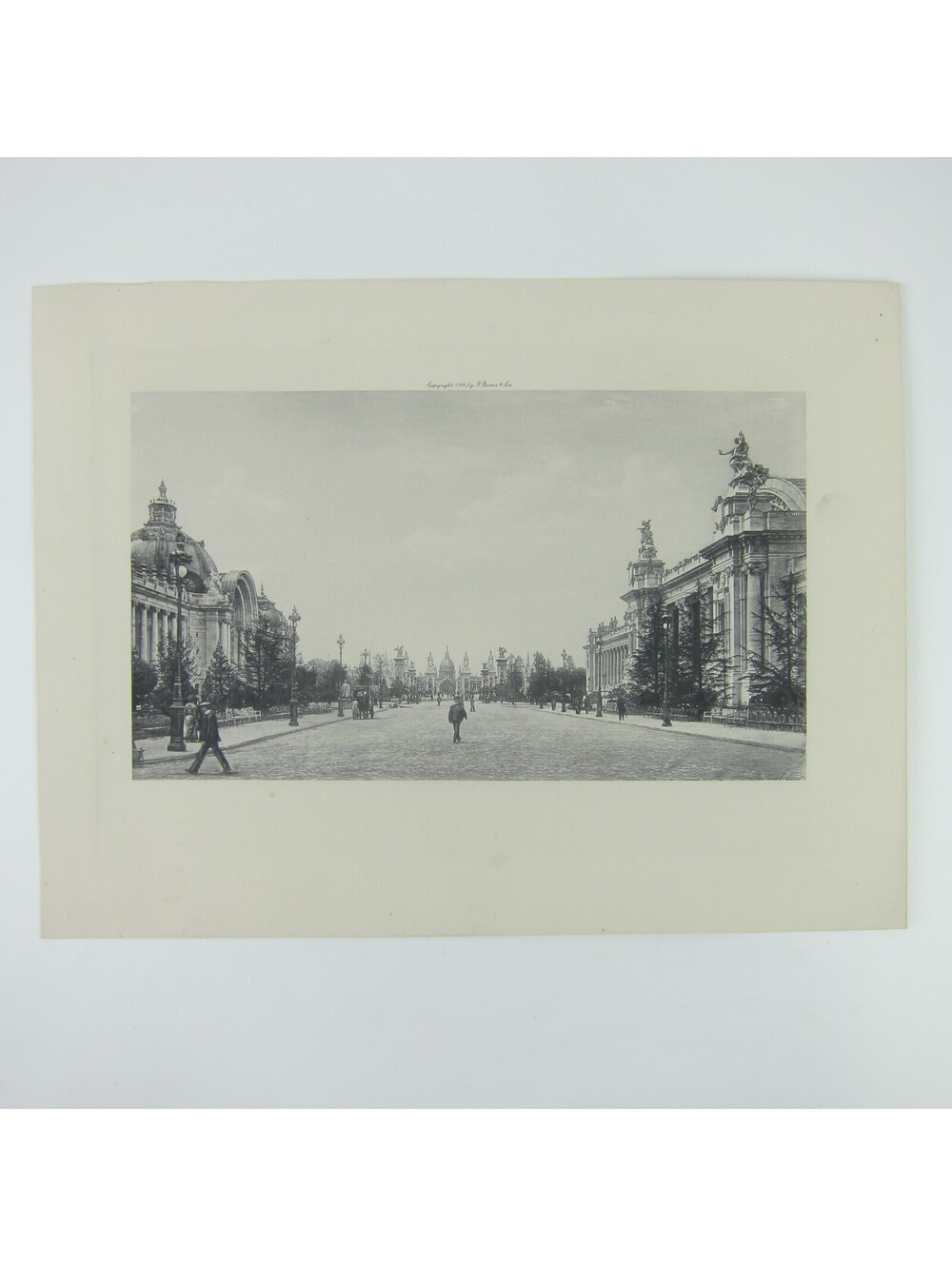 1900 Paris Exposition Universelle Avenue Nicolas II From Champs Elysées Print